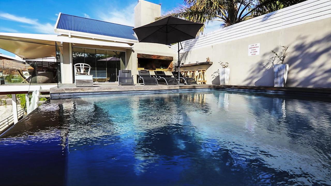 94 On Rodger Hotel Mossel Bay Exterior foto