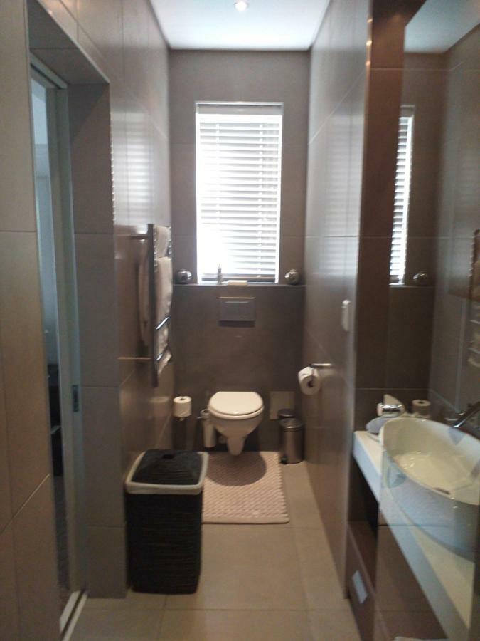 94 On Rodger Hotel Mossel Bay Exterior foto